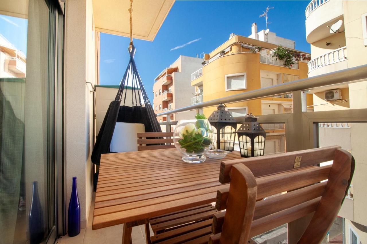 Ferienwohnung El Apartamento De Maria Jose Torrevieja Exterior foto